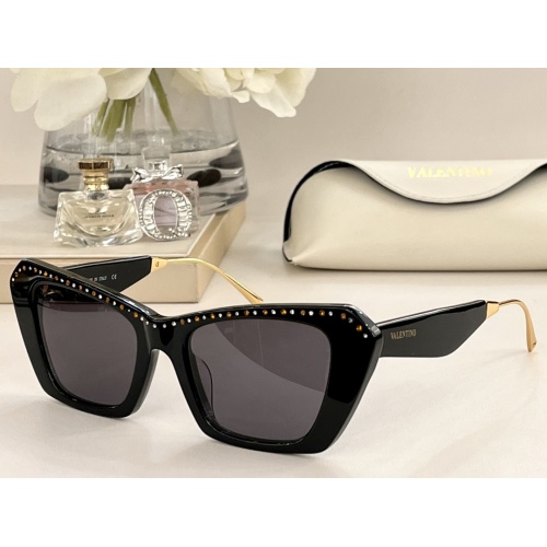 Valentino AAA Quality Sunglasses #1187364