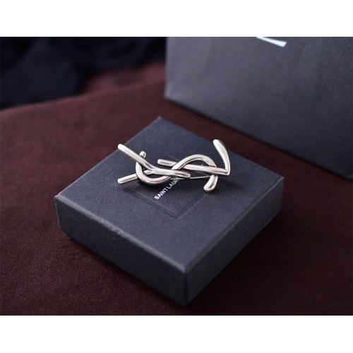 Yves Saint Laurent Brooches For Women #1191231