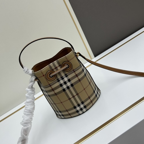 Replica Burberry AAA Quality Messenger Bags For Women #1191684 $98.00 USD for Wholesale