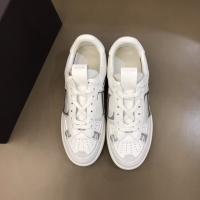 $80.00 USD Valentino Casual Shoes For Men #1186552