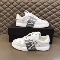 $80.00 USD Valentino Casual Shoes For Men #1186555