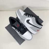 $88.00 USD Air Jordan-1-Low For Men #1186689