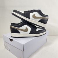 $88.00 USD Air Jordan-1-Low For Women #1186705