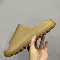 $42.00 USD Adidas Yeezy Slippers For Men #1186921