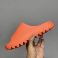 $42.00 USD Adidas Yeezy Slippers For Men #1186936