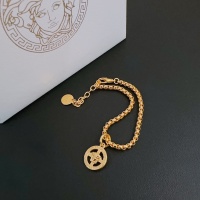 $40.00 USD Versace Bracelets #1189138