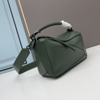 $132.00 USD LOEWE AAA Quality Messenger Bags For Women #1192010