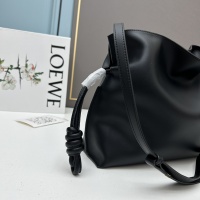 $140.00 USD LOEWE AAA Quality Messenger Bags For Women #1193452