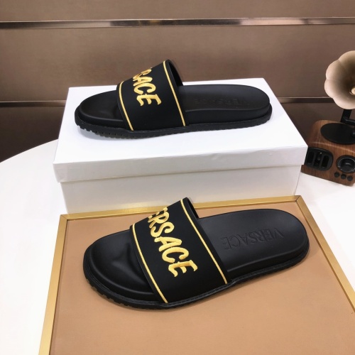 Versace Slippers For Men #1196766