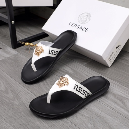 Versace Slippers For Men #1196792