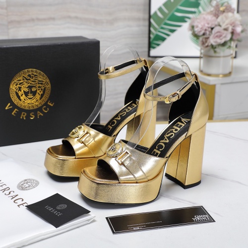 Versace Sandal For Women #1197968