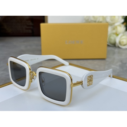 LOEWE AAA Quality Sunglasses #1200298