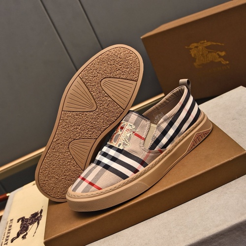 Replica Burberry Casual Shoes For Men #1208565 $76.00 USD for Wholesale