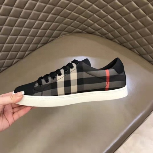 Replica Burberry Casual Shoes For Men #1208568 $64.00 USD for Wholesale