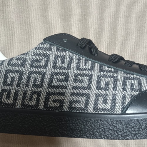 Replica Givenchy Casual Shoes For Men #1208658 $72.00 USD for Wholesale