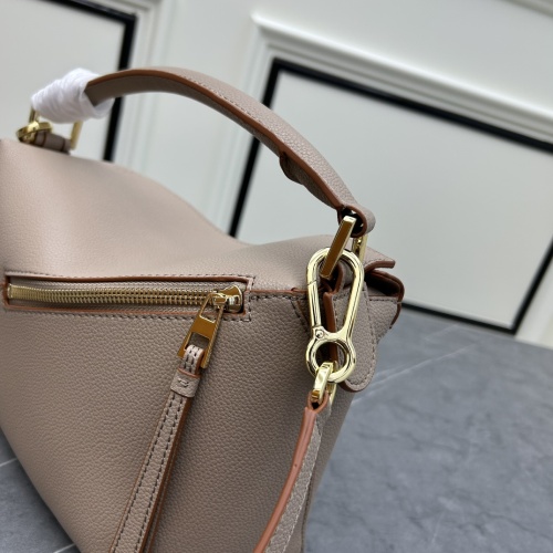 Replica LOEWE AAA Quality Messenger Bags For Women #1208865 $145.00 USD for Wholesale