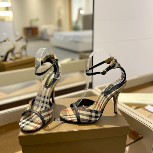 Burberry Sandal For Women #1211135