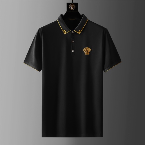 Replica Versace Tracksuits Short Sleeved For Men #1211503 $68.00 USD for Wholesale