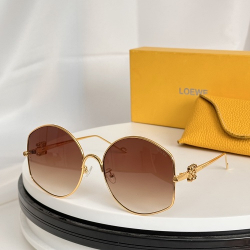 LOEWE AAA Quality Sunglasses #1214486