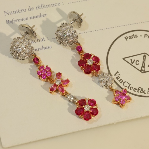 Replica Van Cleef & Arpels Earrings For Women #1214909 $39.00 USD for Wholesale