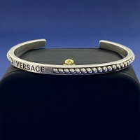 $32.00 USD Versace Bracelets #1205794