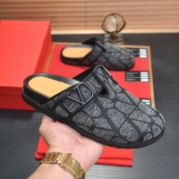 $60.00 USD Valentino Slippers For Men #1208517