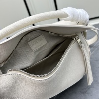 $145.00 USD LOEWE AAA Quality Messenger Bags For Women #1208869