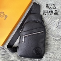 $102.00 USD Versace AAA Man Messenger Bags #1209250