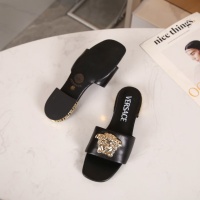 $80.00 USD Versace Slippers For Women #1210512