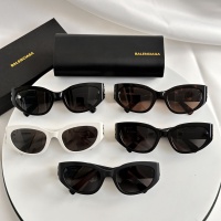 $60.00 USD Balenciaga AAA Quality Sunglasses #1216761