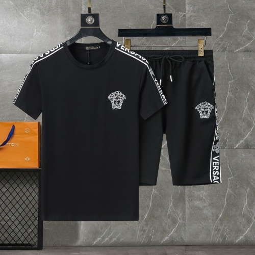 Versace Tracksuits Short Sleeved For Men #1217882