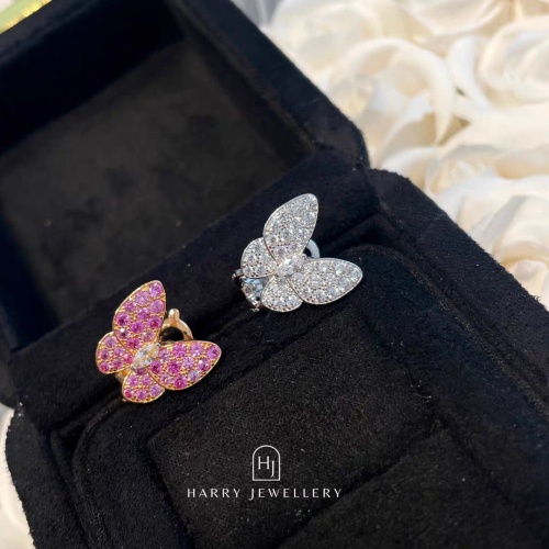 Replica Van Cleef & Arpels Earrings For Women #1219366 $36.00 USD for Wholesale