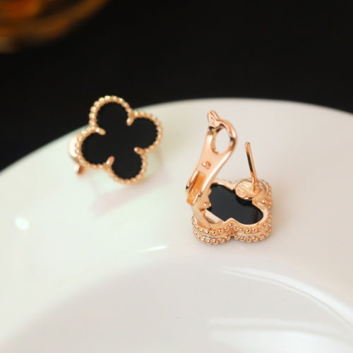 Replica Van Cleef & Arpels Earrings For Women #1219389 $52.00 USD for Wholesale