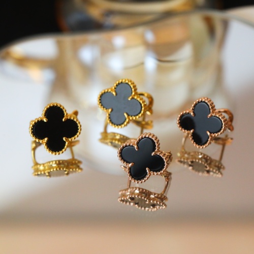 Replica Van Cleef & Arpels Earrings For Women #1219390 $52.00 USD for Wholesale