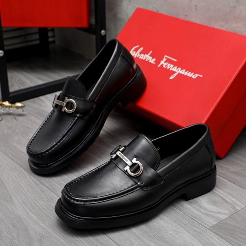 Salvatore Ferragamo Leather Shoes For Men #1221273