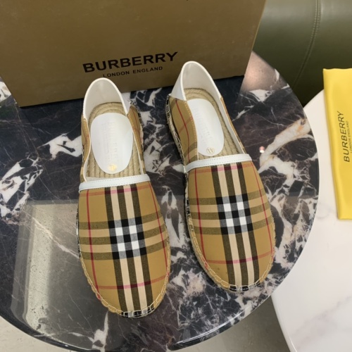 Replica Burberry Casual Shoes For Men #1221335 $72.00 USD for Wholesale