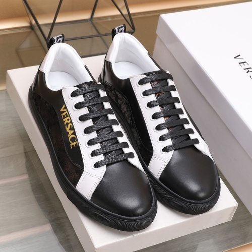 Replica Versace Casual Shoes For Men #1221623 $85.00 USD for Wholesale