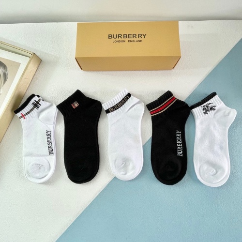 Burberry Socks #1222131