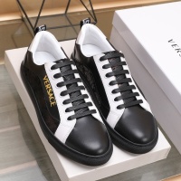 $85.00 USD Versace Casual Shoes For Men #1221623