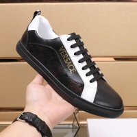 $85.00 USD Versace Casual Shoes For Men #1221623