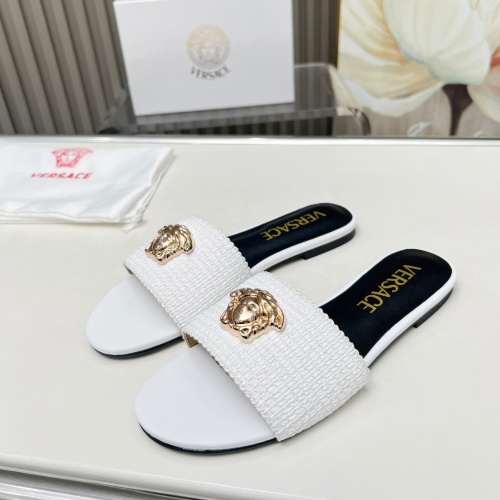 Versace Slippers For Women #1225148