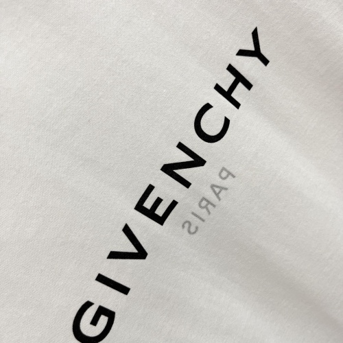 Replica Givenchy T-Shirts Short Sleeved For Men #1225338 $82.00 USD for Wholesale