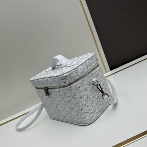 Replica Goyard AAA Quality Messenger Bags For Women #1225818 $85.00 USD for Wholesale