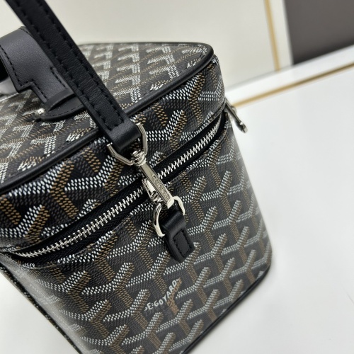 Replica Goyard AAA Quality Messenger Bags For Women #1225822 $85.00 USD for Wholesale