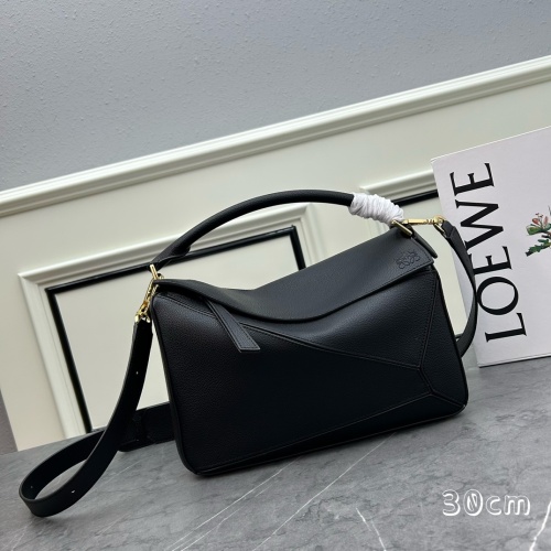 LOEWE AAA Quality Messenger Bags For Women #1225862