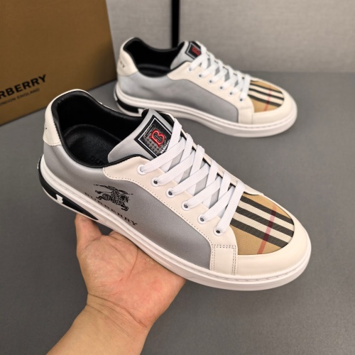 Replica Burberry Casual Shoes For Men #1225968 $76.00 USD for Wholesale