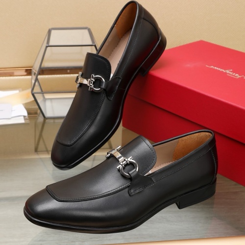 Salvatore Ferragamo Leather Shoes For Men #1226125