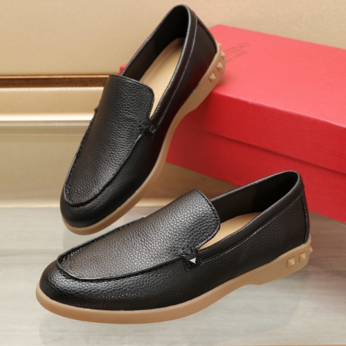 Valentino Casual Shoes For Men #1226380