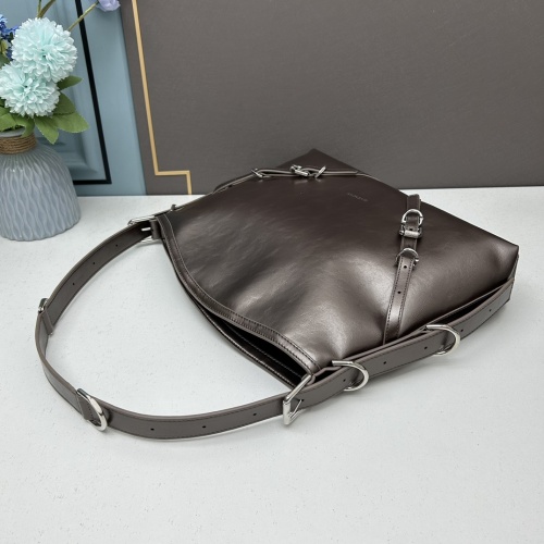 Replica Givenchy AAA Quality Shoulder Bags For Women #1230023 $108.00 USD for Wholesale