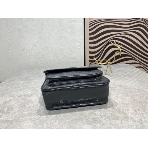 Replica Yves Saint Laurent YSL AAA Quality Messenger Bags For Women #1230132 $98.00 USD for Wholesale